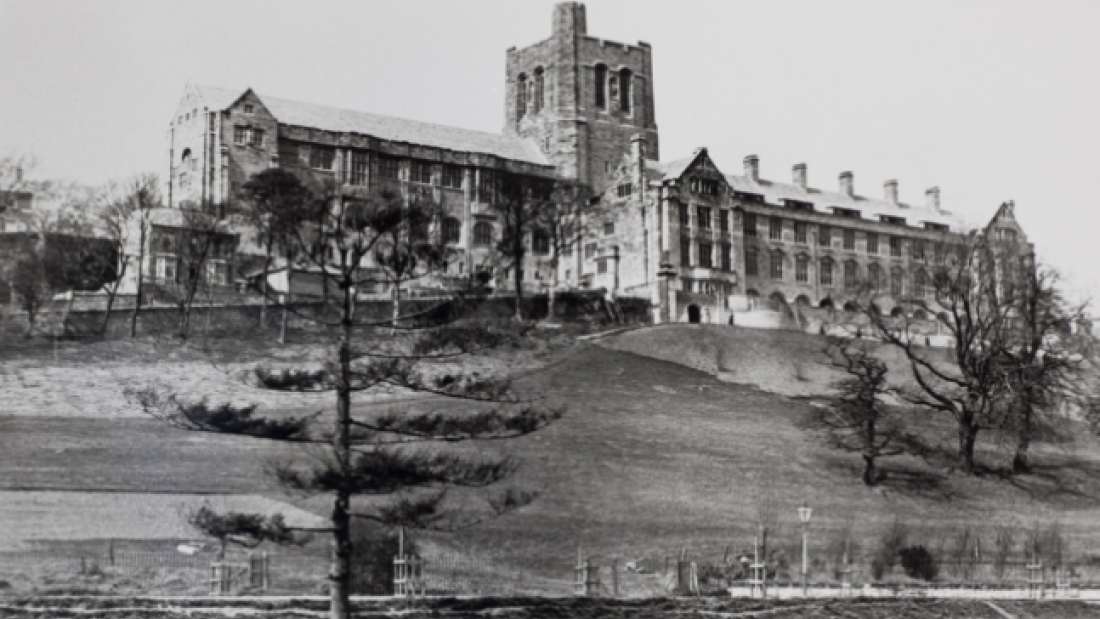 Old picture of the Main Arts Building