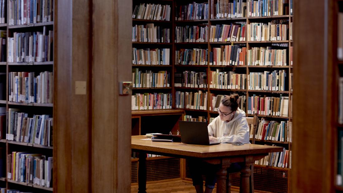 Student in library 