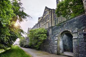 The University's Main Arts Building