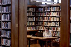 Student working in library