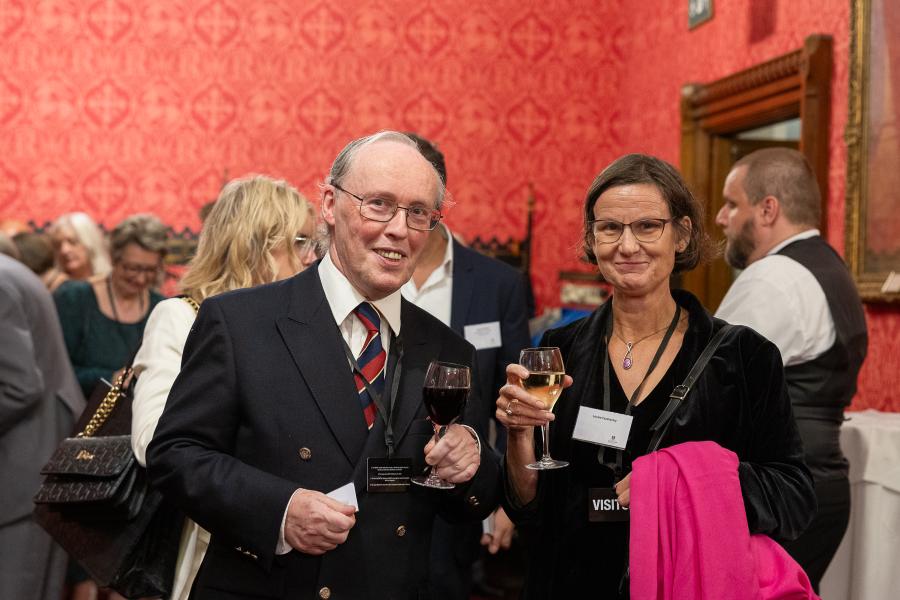 Cyn-fyfyrwyr yn Nhy'r Arglwyddi / Alumni at the House of Lords