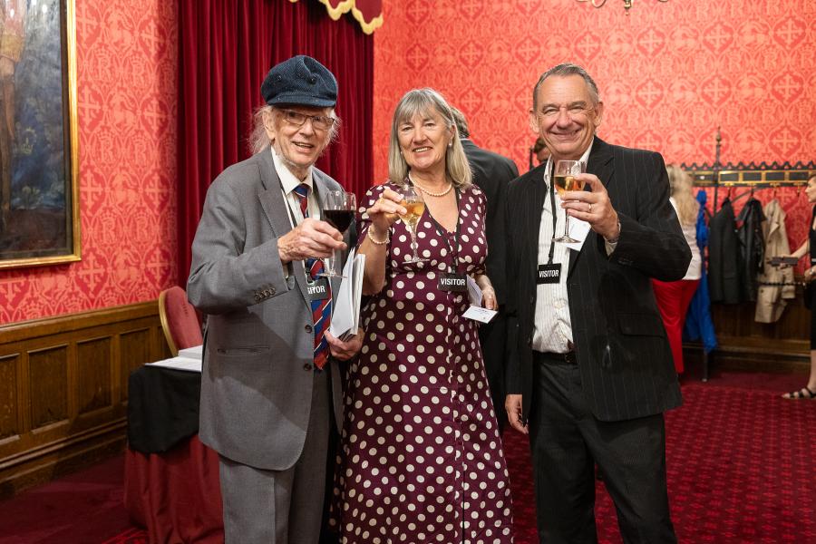 Cyn-fyfyrwyr yn Nhy'r Arglwyddi / Alumni at the House of Lords