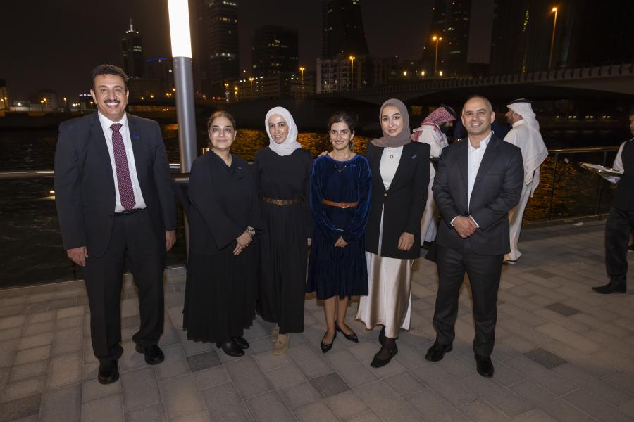 Alumni at Bahrain reunion