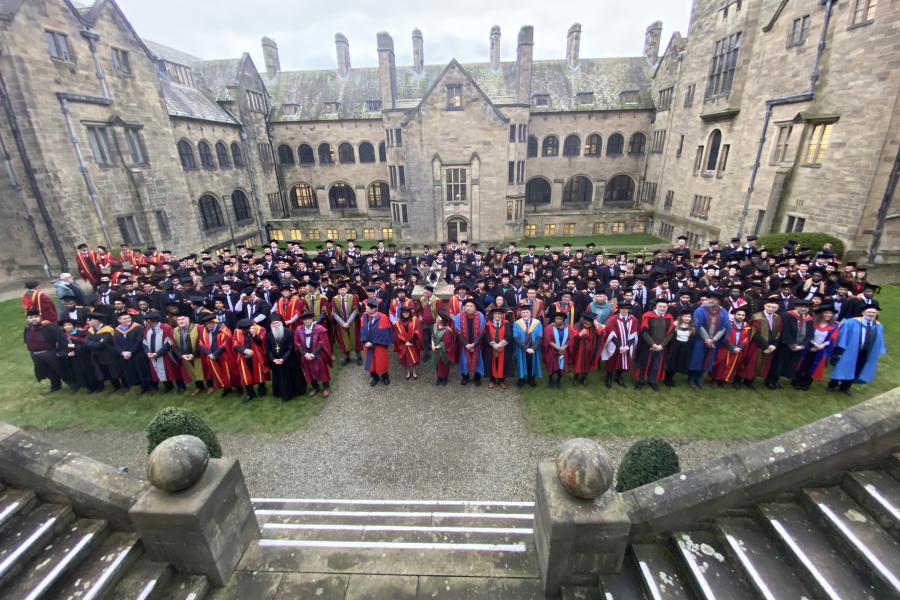 Group photograph at the 2023 December graduation