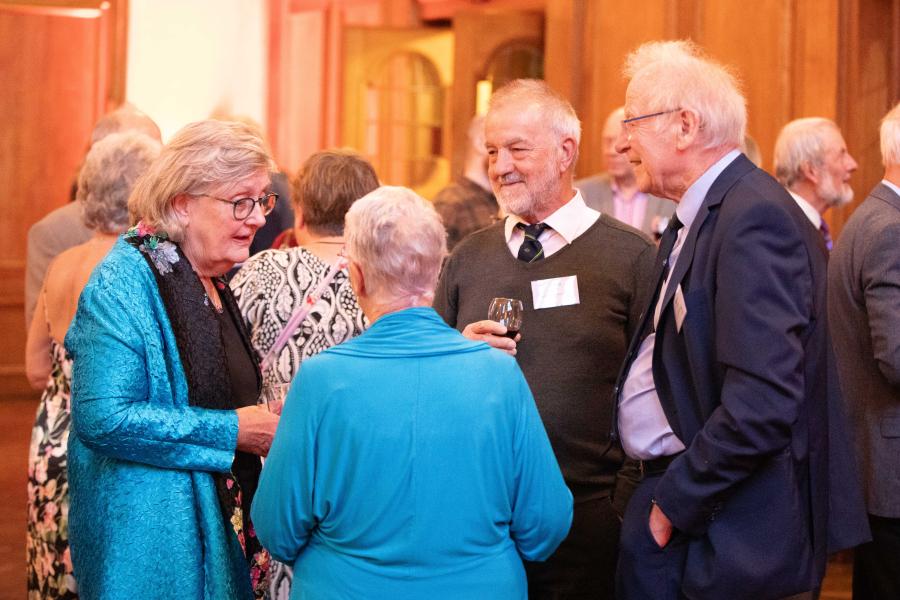 Alumni enjoying the reunion dinner welcome drinks