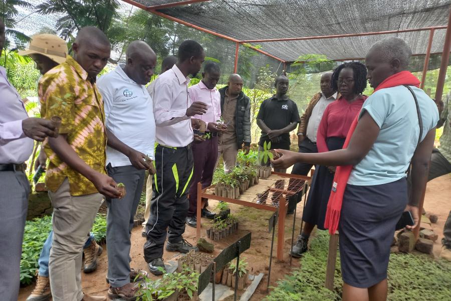 Biobotiau digwyddiad cymunedol yn Mbale Uganda